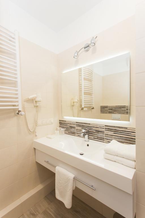 Hotel Ior